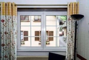 emergency glass repair